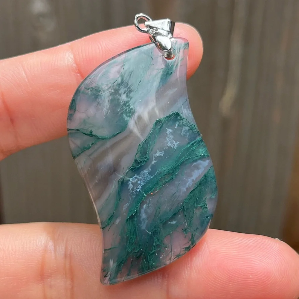 Sterling silver 925‎ stamped wavy moss agate pendant